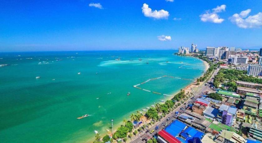 Bay Beach Resort Jomtien Pattaya Ngoại thất bức ảnh